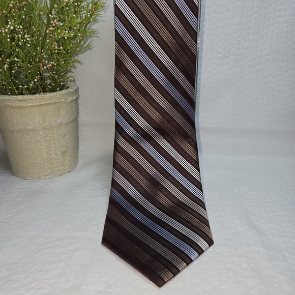 Claiborne 100% Imported Silk Brown Blue Cream Diagonal Striped Tie Vintage Nwt - Picture 1 of 6